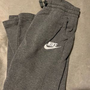 Boys Nike sweatpants